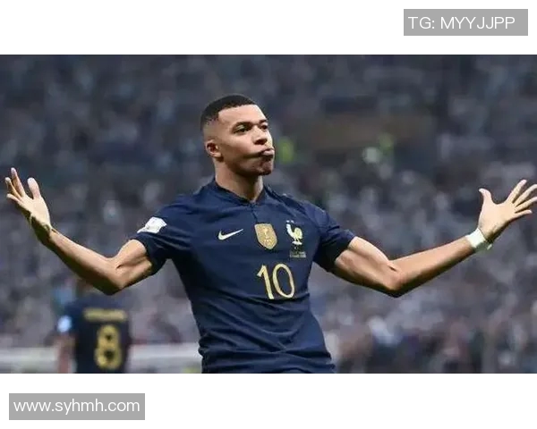 足球明星法国姆巴佩的辉煌历程与未来展望分析