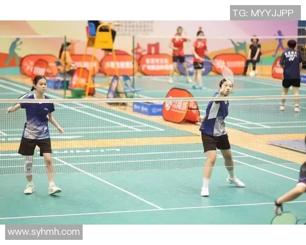 重庆羽毛球队荣登全国配合排行榜第七名展现出色团队实力与潜力 重庆羽毛球队荣登全国配合排行榜第七名展现出色团队实力与潜力